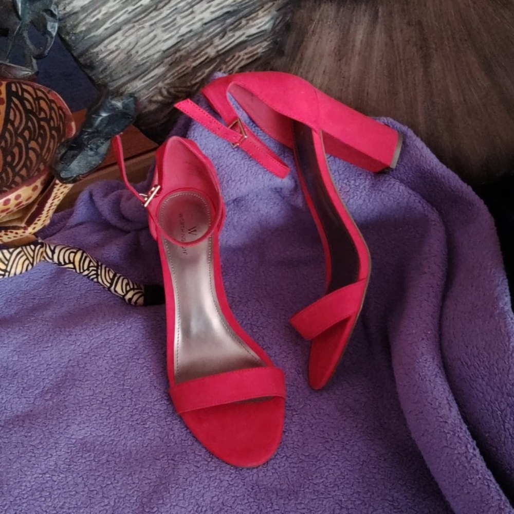 Red Suede-like sandal